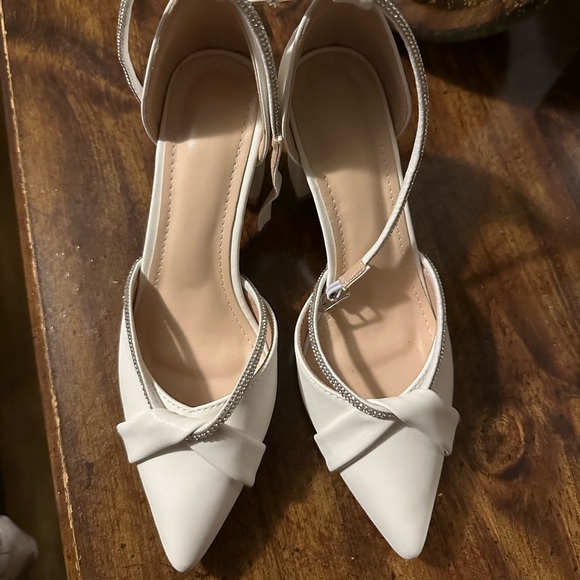 White High Heels - Picture 2 of 2